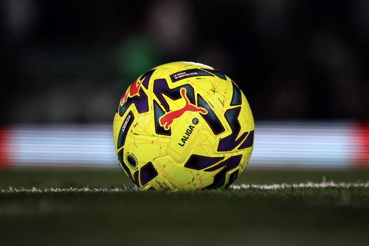 FIFA threaten to ban LaLiga giants from registering signings until 2028