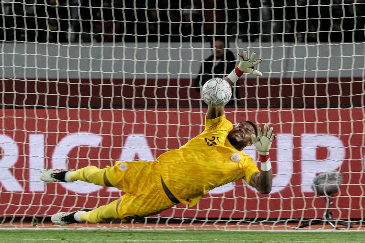Nigerian coach urges Stanley Nwabali not to rush next move after Chippa exit