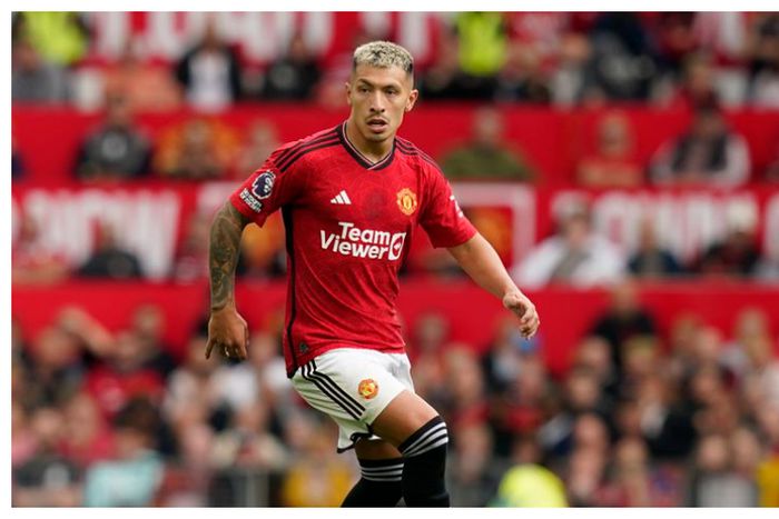 Lisandro Martinez in action for Man United || Photo credit: Imago