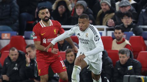 Premier League star snubs Vinicius, names Mbappe ahead of Salah in top five players list