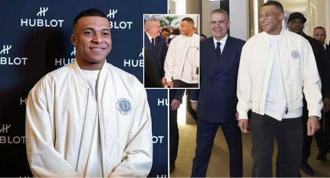 Madrid-bound Mbappé poses with Hublot CEO during Watches and Wonders event