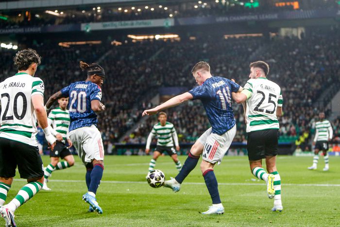 Arsenal vs Sporting Lisbon in the Champions League