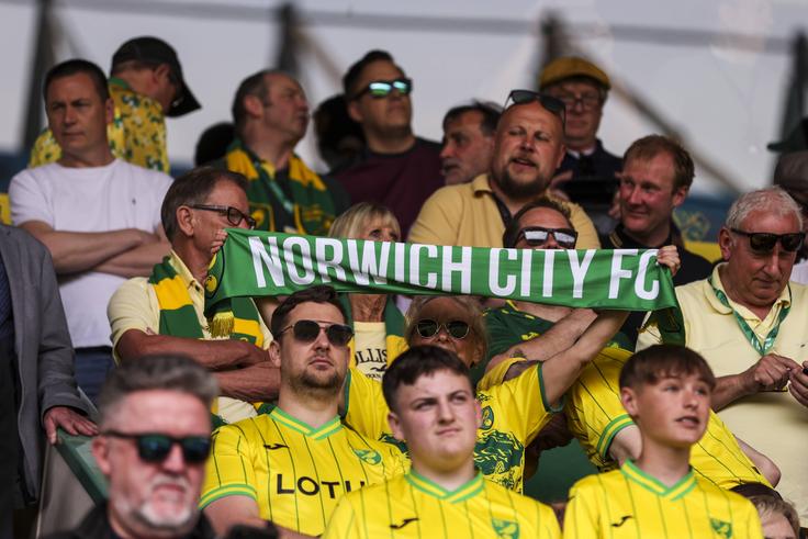 Leeds fan attacked by knife-wielding goons outside Norwich City’s stadium after playoff match