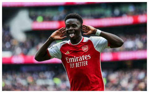 ‘My mum puts fish when she makes it’ - Arsenal star Bukayo Saka hails his mother's cooking