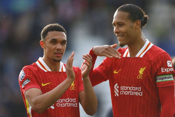 Trent Alexander-Arnold and Virgil van Dijk
