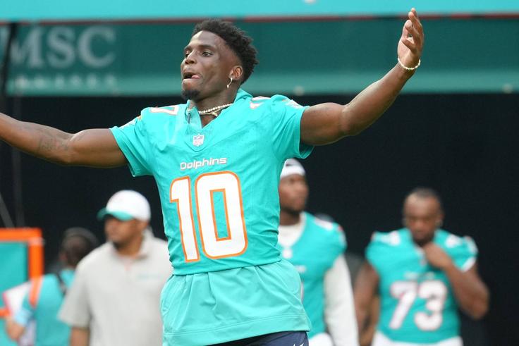Why Noah Lyles might have met his match in NFL star Tyreek Hill