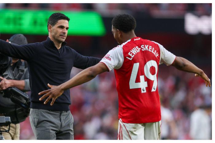 Arteta remains tight-lipped on Lewis-Skelly's future