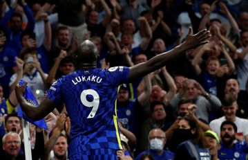 Lukaku fills Chelsea's striker void