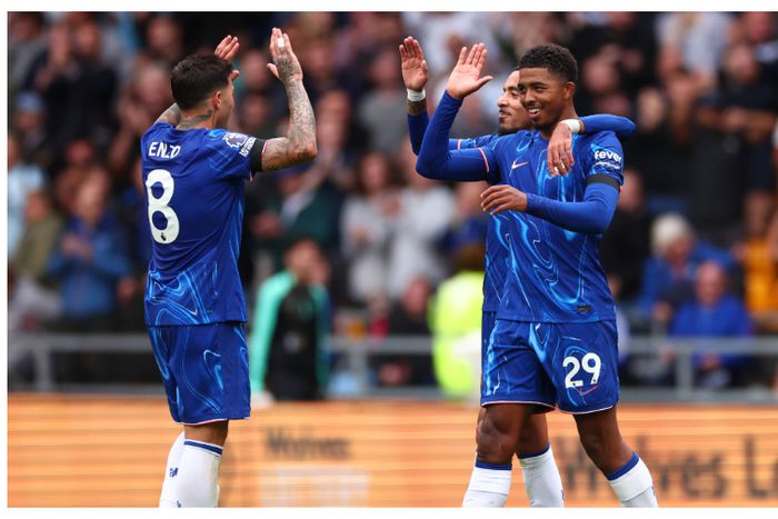 Fofana reveals how Chelsea teammates treated Enzo Fernandez