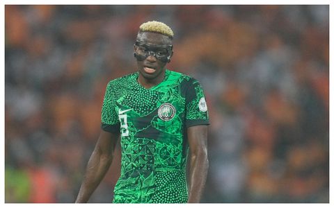 ‘We are still looking for the balance’ – AFCON winner claims Osimhen is struggling to get an ideal partner