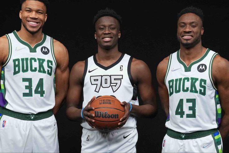 Nigerian Freak Giannis Antetokounmpo welcomes another brother, Alex Antetokounmpo, to the Milwaukee Bucks.