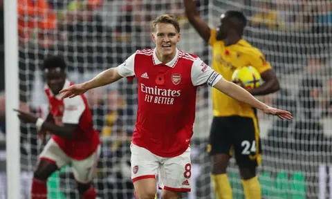 Martin Odegaard scores brace to send Arsenal five points clear at the top