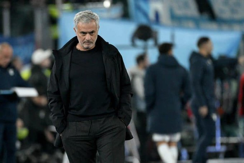 REPORT: Roma identify Mourinho replacement after Europa League stumble