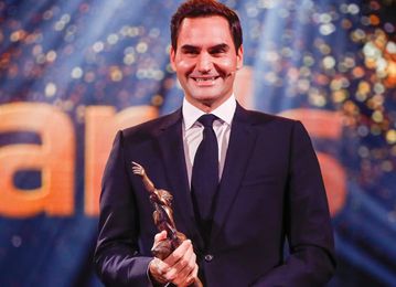 Roger Federer honoured with lifetime achievement award, highlights fans, wife, and team impact