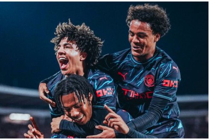 Man City boys celebrate against Red Star.