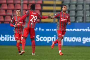 Dessers scores for Cremonese in 3-2 defeat to Monza