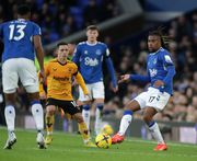 Iwobi’s teammate confronted by angry Everton fans in the street