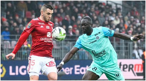 Super Eagles-ignored Akor Adams and Montpellier fail to press Brest
