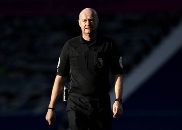 Referee removed from weekend duties after Arsenal blunder