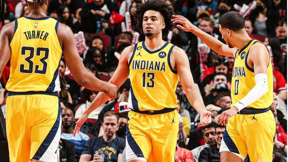 Pacers hold meeting after blowout loss to Rockets 