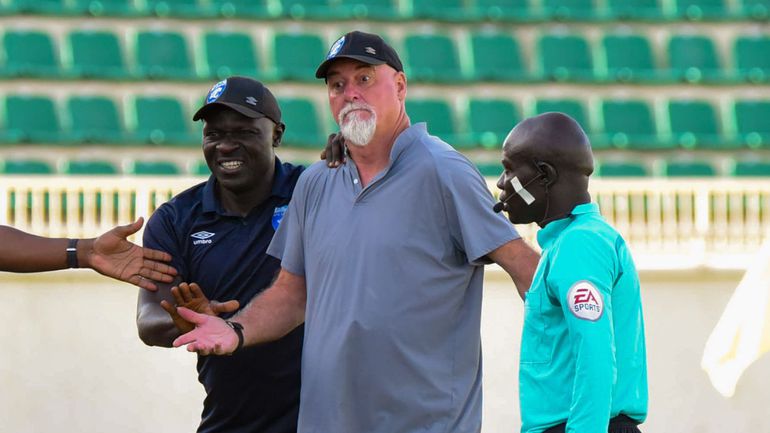 AFC Leopards coach Patrick Aussems (C)