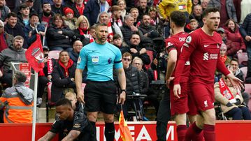 Referee escapes punishment after Robertson's elbow claims during Arsenal duel
