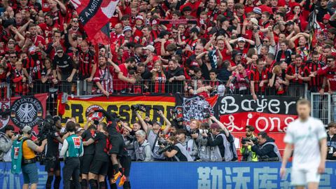 Boniface scores as Bayer Leverkusen cruise to first-ever Bundesliga title
