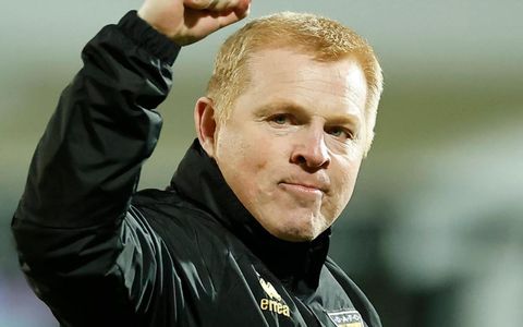 Neil Lennon Overlooks Victor Wanyama as he Reveals His Favourite Player at Dunfermline Athletic