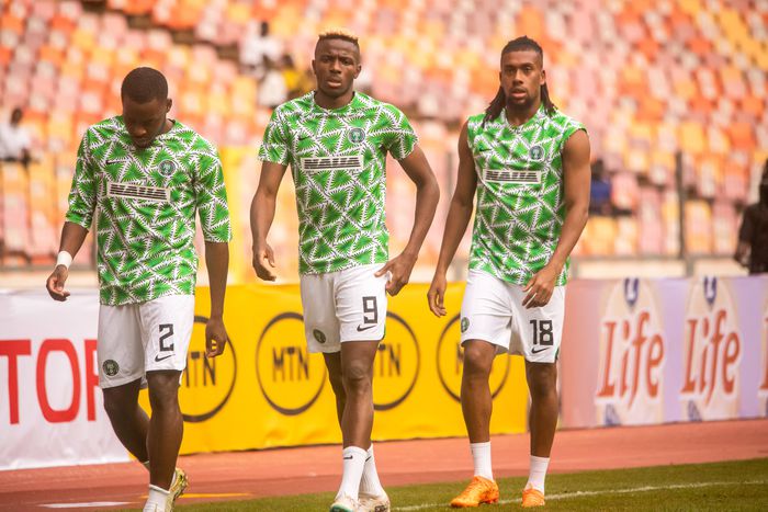 Bright Osayi-Samuel, Victor Osimhen and Alex Iwobi of Nigeria during the 2023 Africa Cup of Nations qualifiers between Nigeria and Guinea Bissau at Abuja Stadium on March 24, 2023 in Abuja, Nigeria. Photo by Victor ihechi Oguegbe