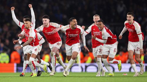 Arsenal Players goal celebration