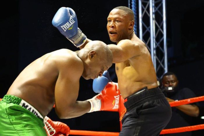 Daniel Wanyonyi and Karim "Mtu Kazi" Mandonga fighting