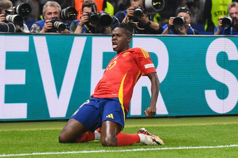 Euro 2024: Spain inflict pain on pitiful England