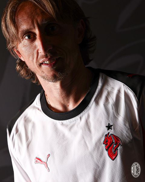 Legendary midfielder Luka Modrić signed with AC Milan and will wear the number 14 shirt.