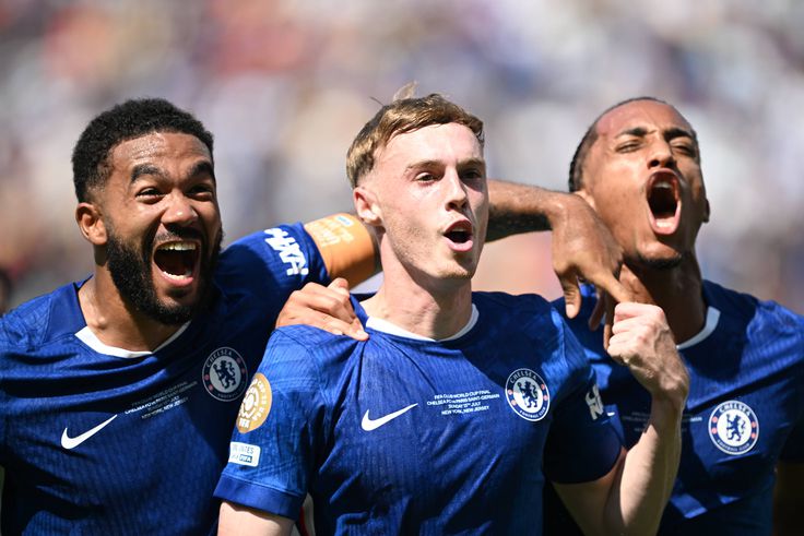 Cole Palmer leads Chelsea players in celebration against PSG in Club World Cup Final Triumph.
