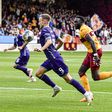 90 minutes for Jordan Obita, Bevis Mugabi as Motherwell beat Hibernian in Scotland
