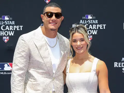 At 20, Manny Machado has stardom, wife in near future