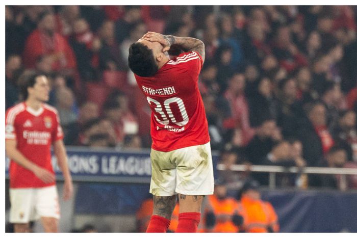 Di María sends message of support to Otamendi