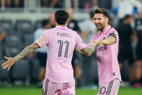 Facundo Farias and Lionel Messi