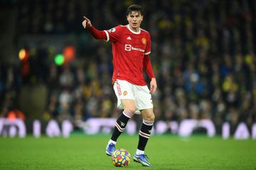 Lindelof breathing difficulties not Covid related - Man Utd