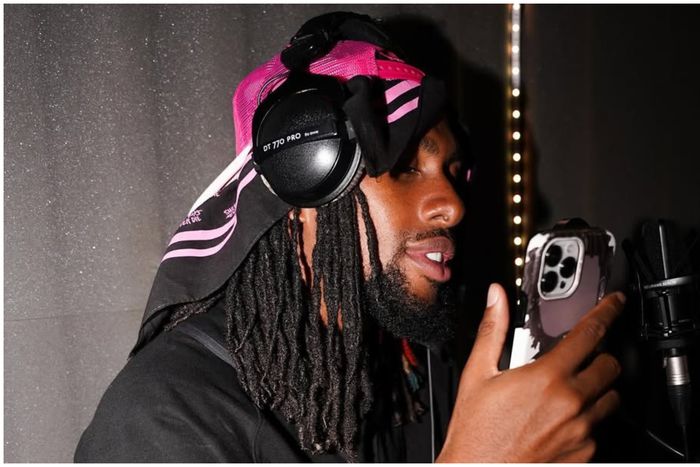 Super Eagles star Alex Iwobi speaks about Okocha's influence on his life and career