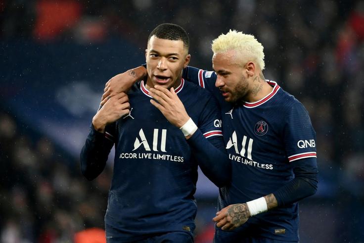 10 football clubs that have spent most money in football history
