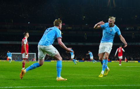 Manchester City outclass Arsenal to regain top spot