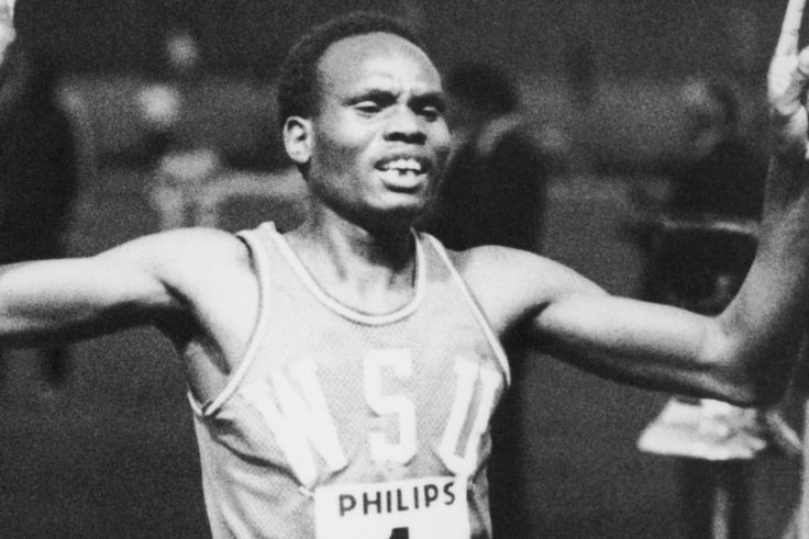 Former steeplechase record holder Henry Rono dies in Kenya