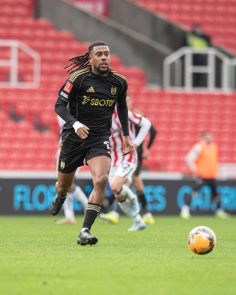 Alex Iwobi hitss 100 appearances for Fulham.