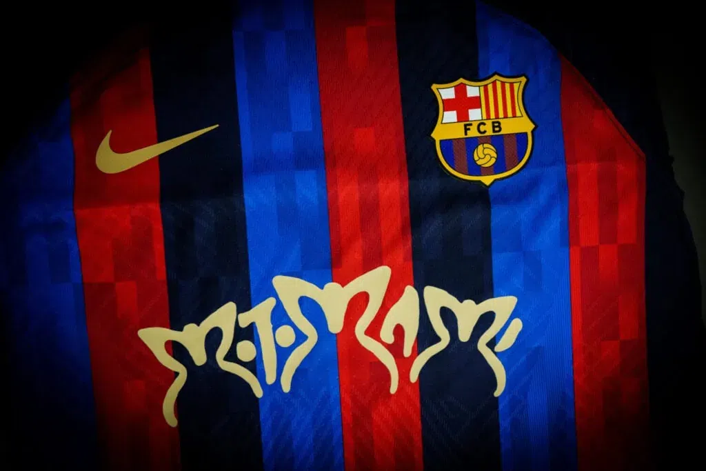 FC Barcelona ROSALÍA Match Kit Clasico Jersey