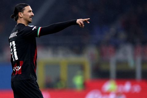 Zlatan Ibrahimovic called up for Sweden’s qualifiers