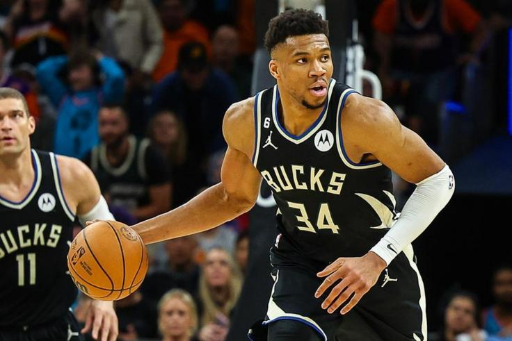 Giannis Antetokoumpo inspires Bucks to 50th win against Suns