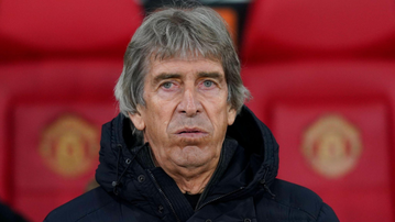 Manuel Pellegrini believes comeback against Man United is possible