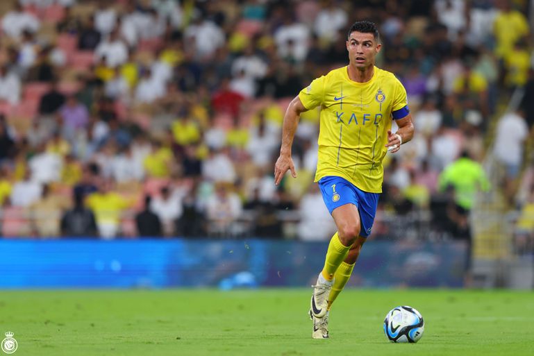 3 game winless games for Al Nassr ends as Cristiano Ronaldo scores penalty in  1-0 win against Al-Ahli.