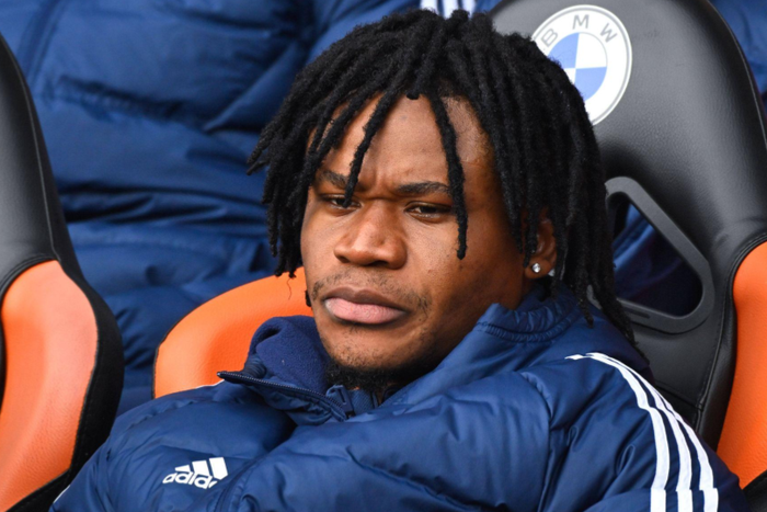 Gift Orban on the bench for Lyon || Image credit: Imago